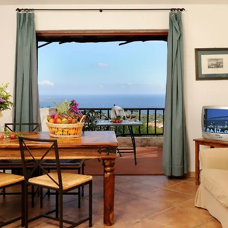 Apartment Apt Rocce Sarde 21_trilocale Con Piscina E Panorama Spettacolare Olbia